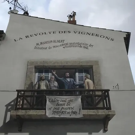 Maison Proche Du Centre * בזייה
